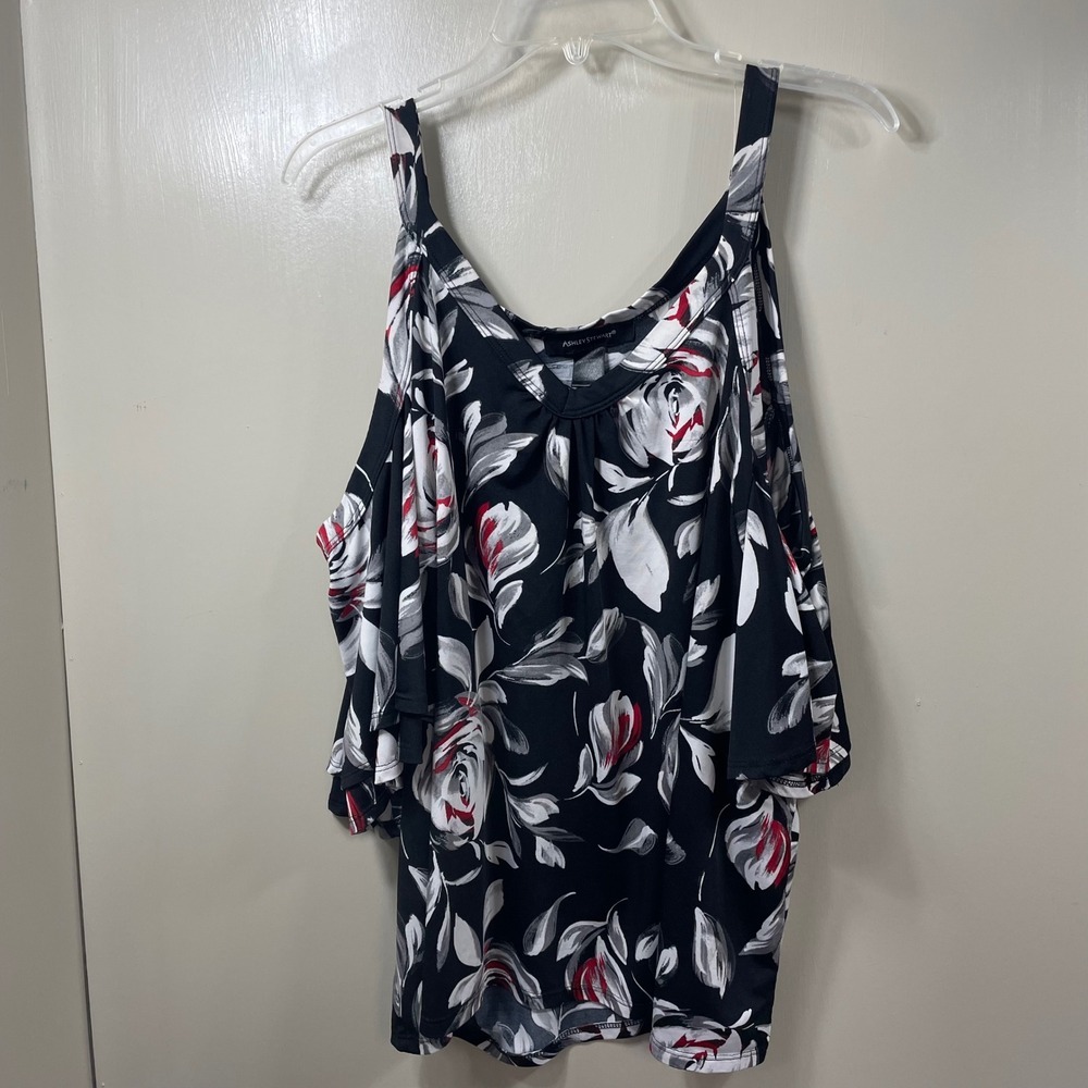 Romantic Boho Cold Shoulder Floral Rose Print‎ Black White Red Plus Size Women
